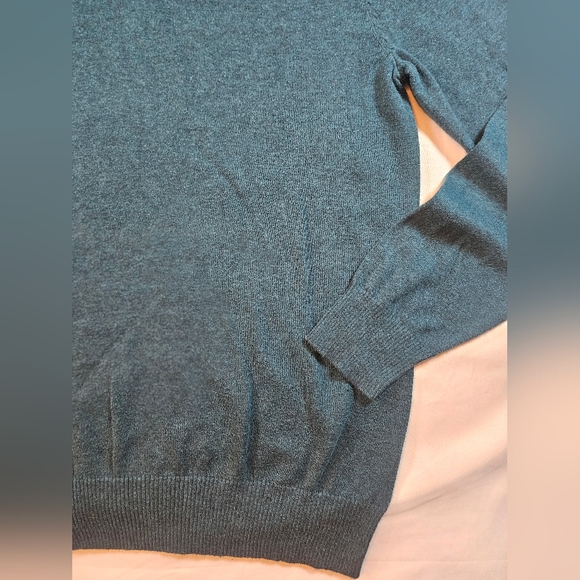 Old Navy Mens Green V-Neck Long Sleeve Sweater Size Small - Picture 3 of 12